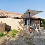 Oda ve Kahvaltı Les Orchidees -
