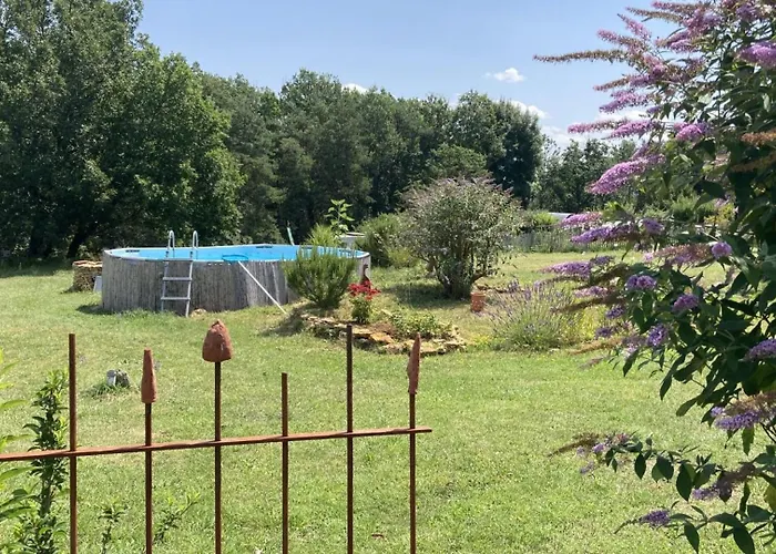 Oda ve Kahvaltı Les Orchidees - 3*