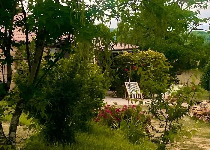 Les Orchidees - Bed & Breakfast 3*